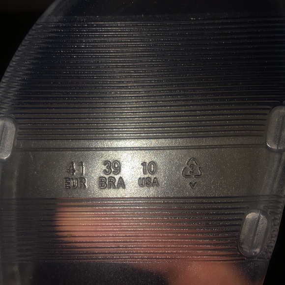 BRAND NEW SANDALS 😍 - Picture 5 of 5